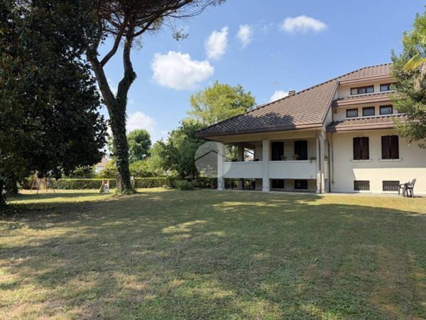 casa indipendente in vendita a Martellago in zona Olmo