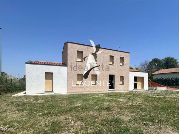 casa indipendente in vendita a Martellago in zona Maerne
