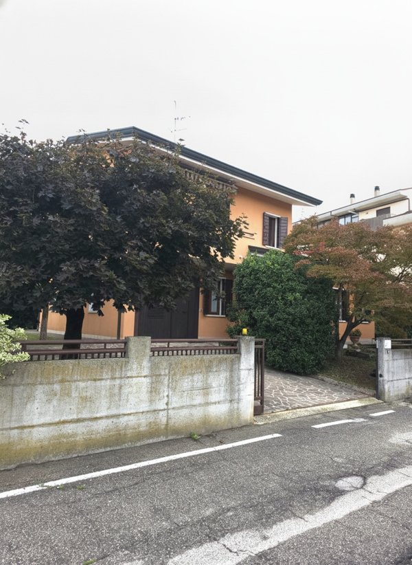 casa indipendente in vendita a Martellago