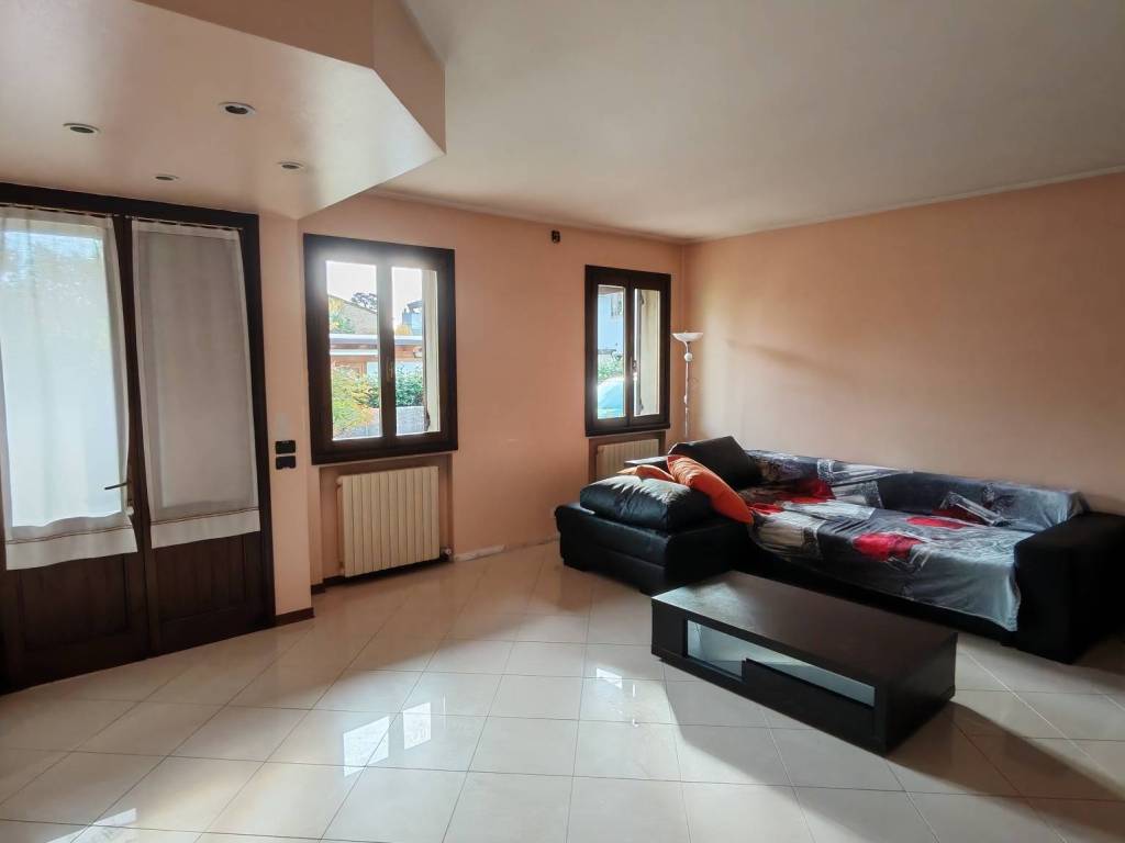 casa indipendente in vendita a Martellago