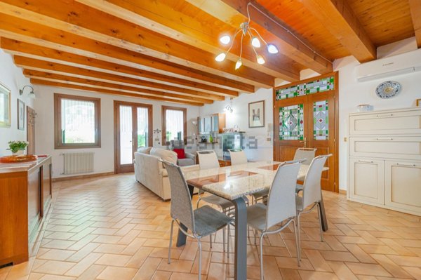 casa indipendente in vendita a Meolo
