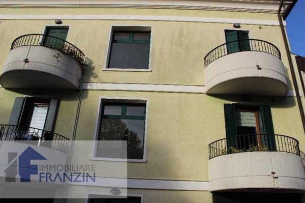 appartamento in vendita a Meolo in zona Losson della Battaglia
