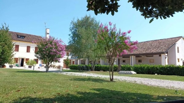 villa in vendita a Meolo