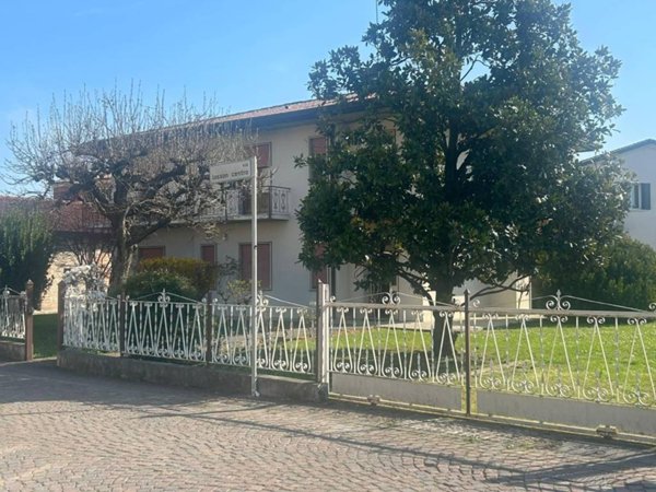 appartamento in vendita a Meolo in zona Losson della Battaglia