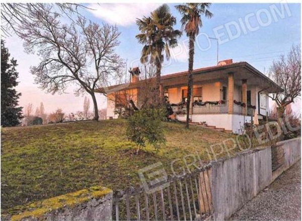 casa indipendente in vendita a Meolo in zona Losson della Battaglia