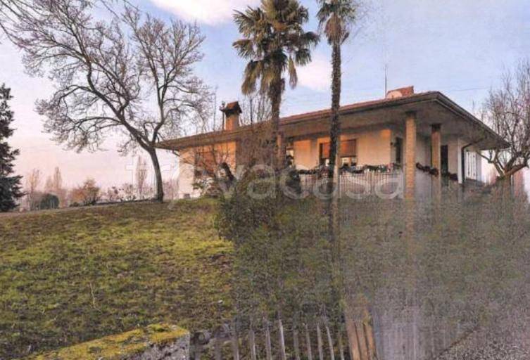 casa indipendente in vendita a Meolo in zona Losson della Battaglia