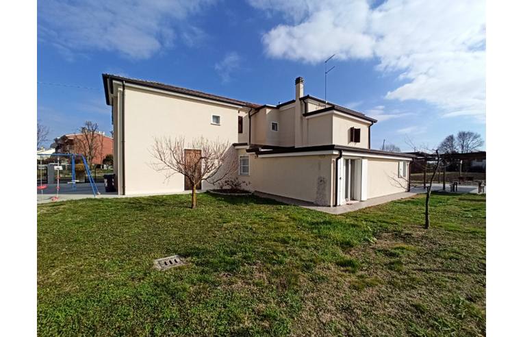 casa indipendente in vendita a Meolo in zona Losson della Battaglia