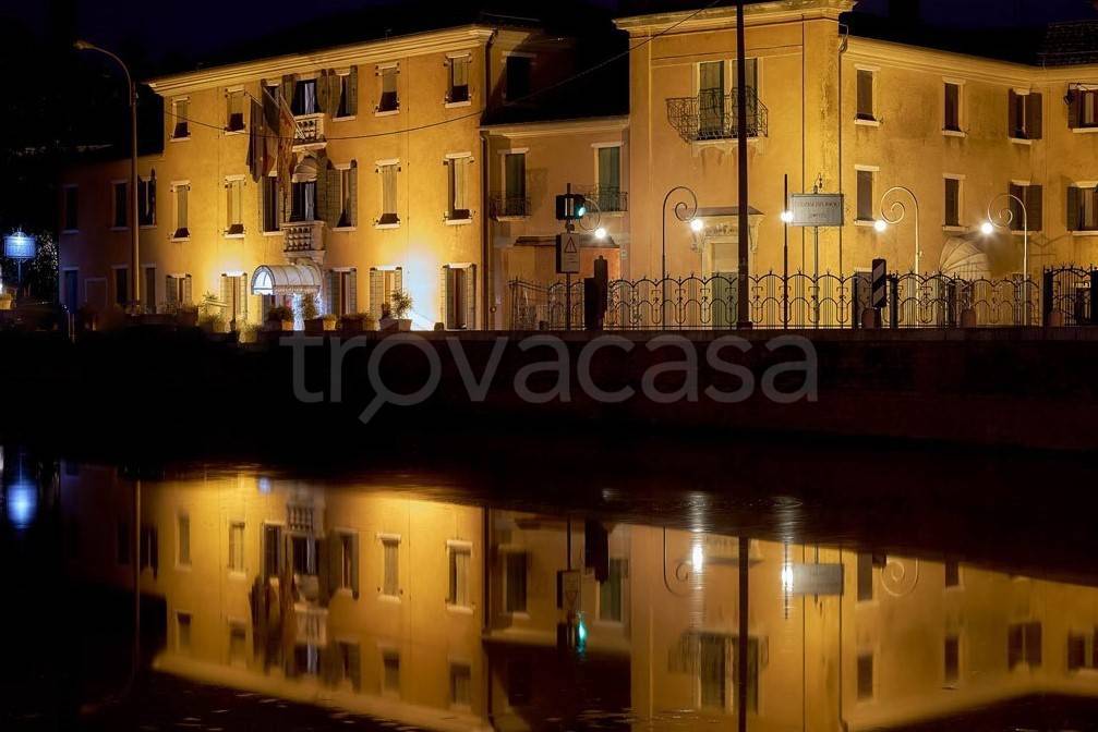 negozio in vendita a Mira