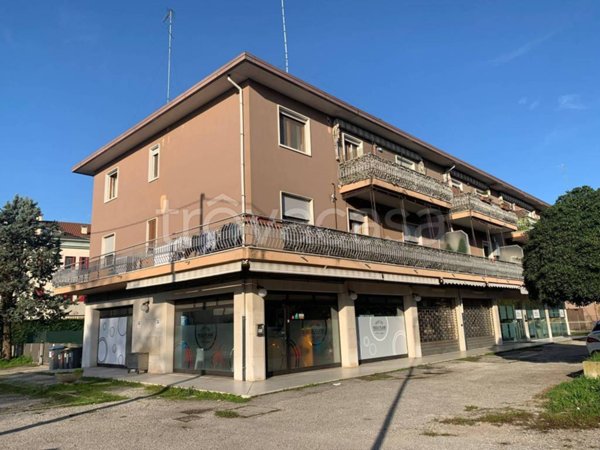 negozio in vendita a Mira