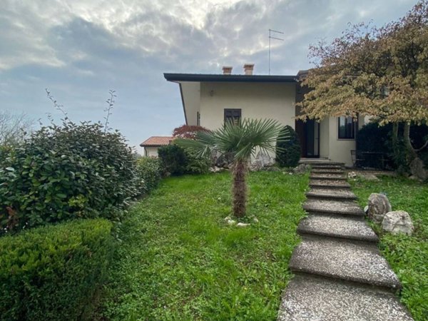 casa indipendente in vendita a Mira in zona Giovanni XXIII
