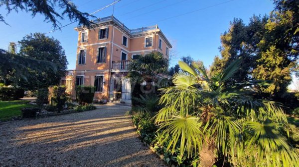 casa indipendente in vendita a Mira
