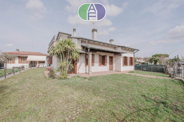casa indipendente in vendita a Mira