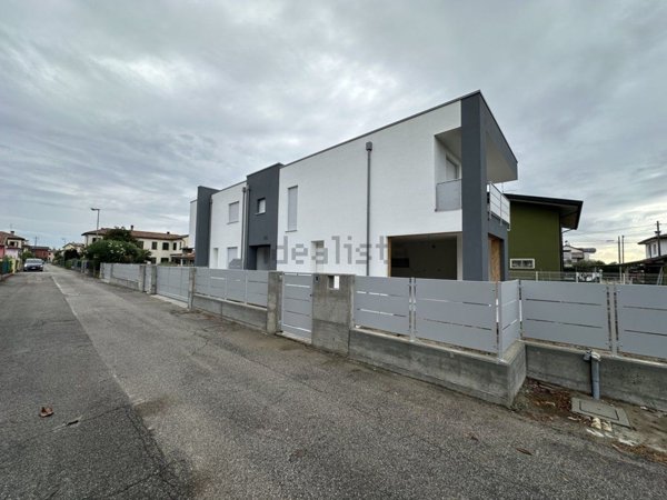 casa indipendente in vendita a Mira