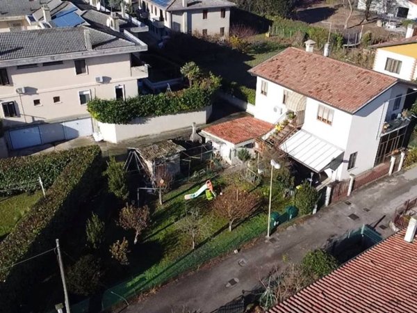 casa indipendente in vendita a Mira