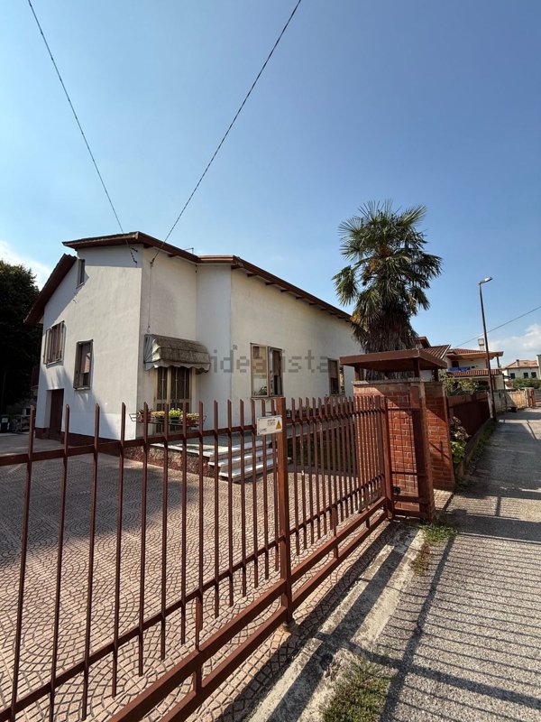 casa indipendente in vendita a Mira