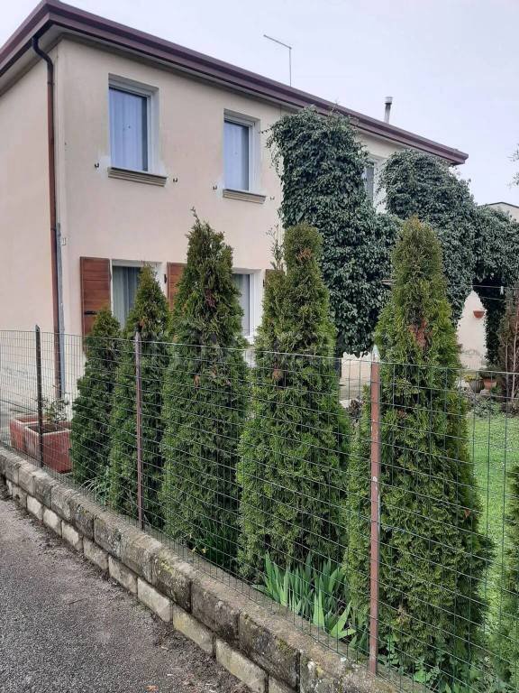 casa indipendente in vendita a Mira in zona Marano