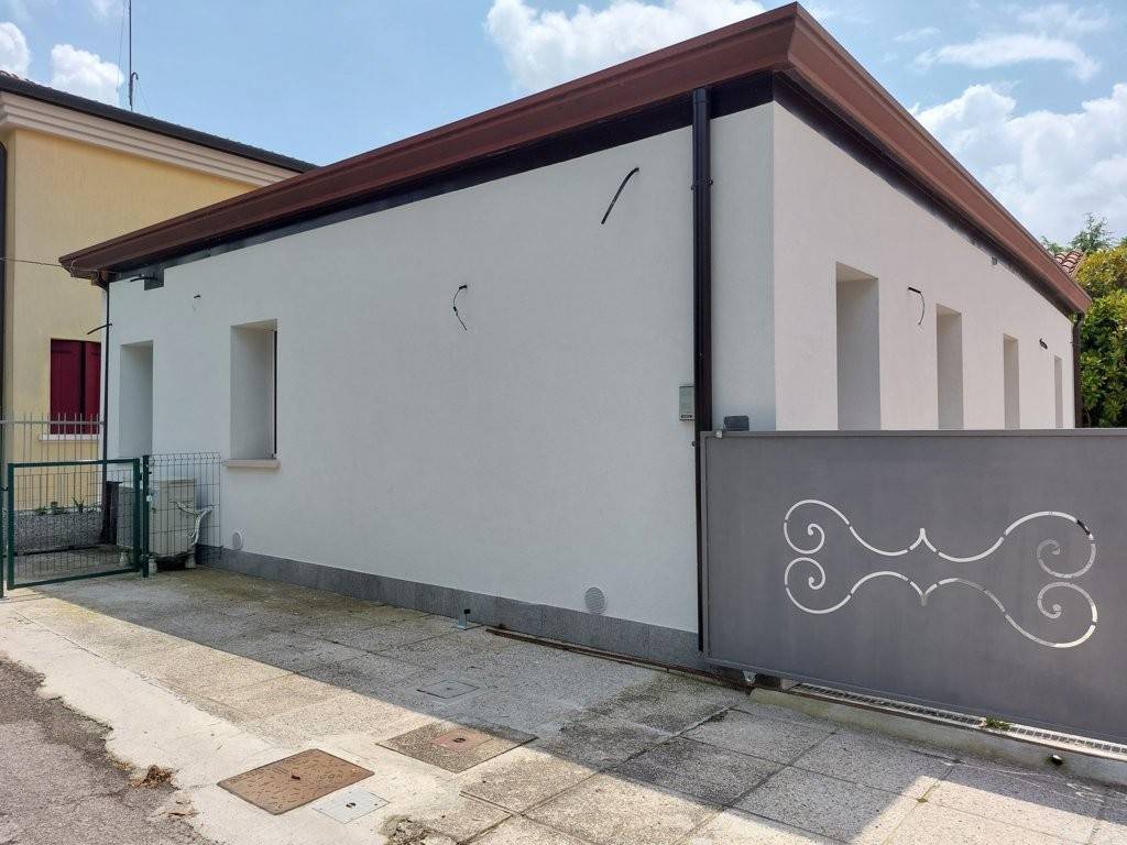 casa indipendente in vendita a Mira