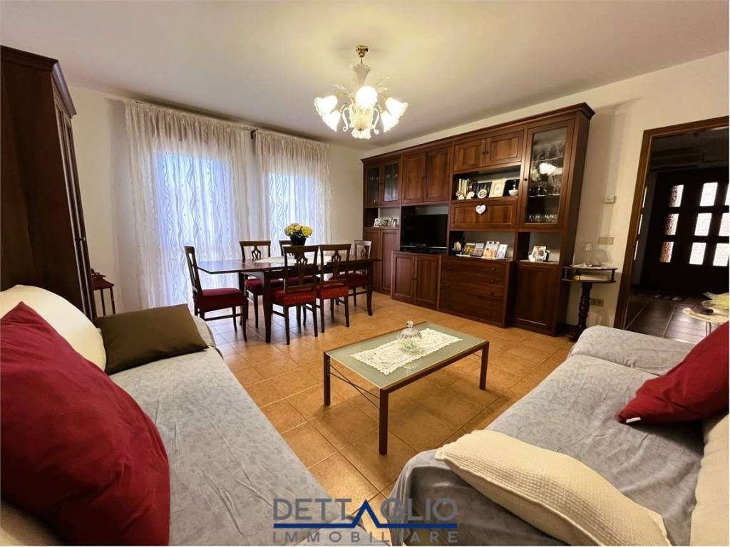 appartamento in vendita a Mira in zona Marano
