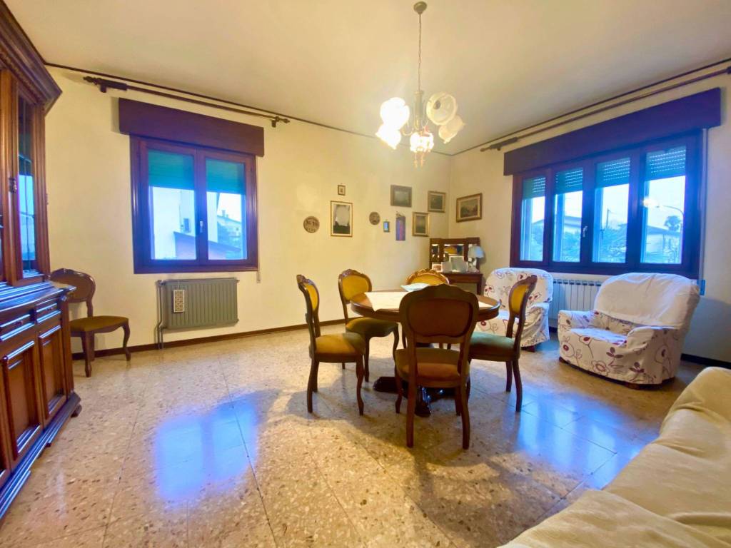 casa indipendente in vendita a Mira