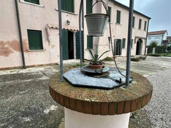 casa indipendente in vendita a Mira in zona Giovanni XXIII