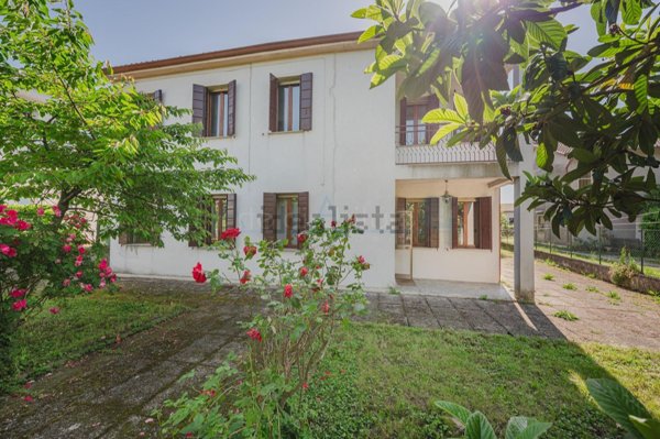 casa indipendente in vendita a Mira