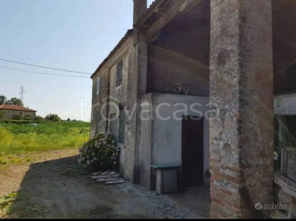 casa indipendente in vendita a Mira in zona Piazza Vecchia