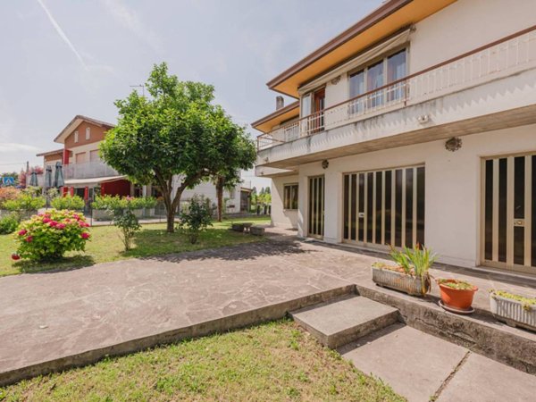 casa indipendente in vendita a Mira