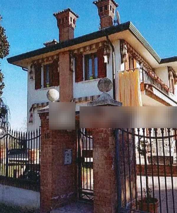 appartamento in vendita a Mira in zona Piazza Vecchia