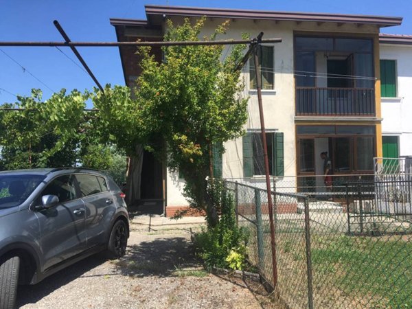 casa indipendente in vendita a Mira