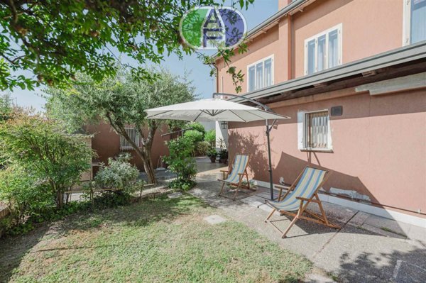 casa indipendente in vendita a Mira
