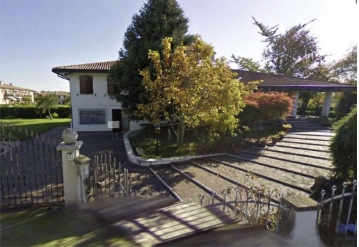 casa indipendente in vendita a Mira in zona Piazza Vecchia