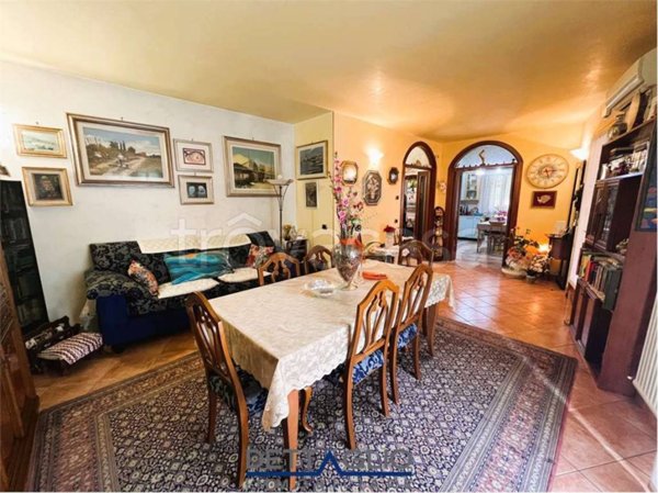 casa indipendente in vendita a Mira in zona Piazza Vecchia
