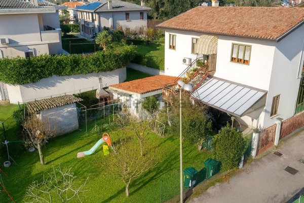 appartamento in vendita a Mira