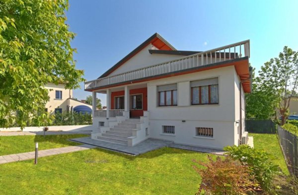 casa indipendente in vendita a Mira