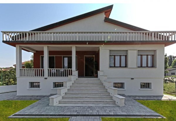 casa indipendente in vendita a Mira