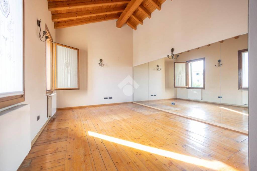 appartamento in vendita a Mira