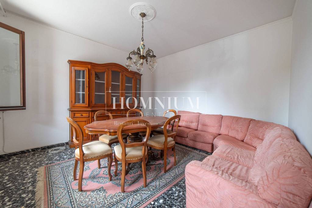 casa indipendente in vendita a Mira in zona Piazza Vecchia