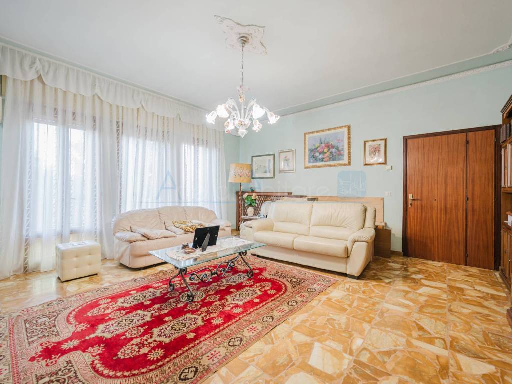 casa indipendente in vendita a Mira