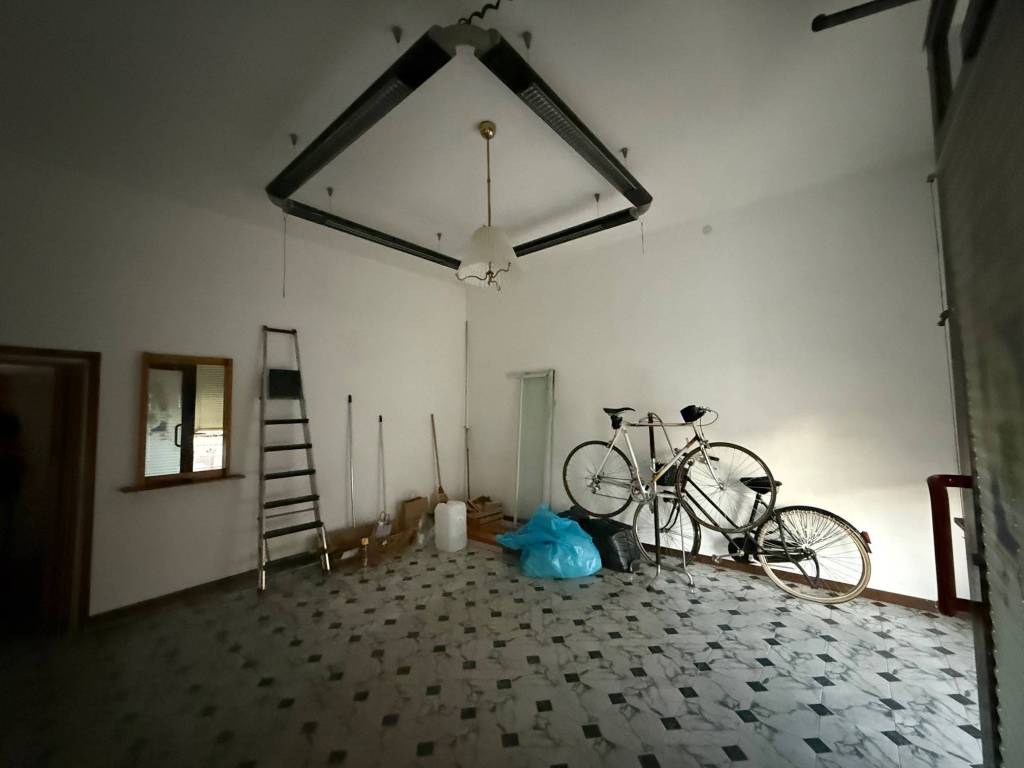 negozio in vendita a Mira
