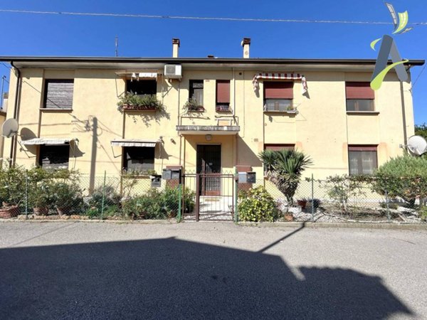 appartamento in vendita a Mira in zona Giovanni XXIII