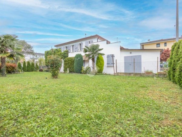casa indipendente in vendita a Mira