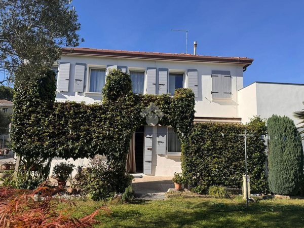 casa indipendente in vendita a Mira