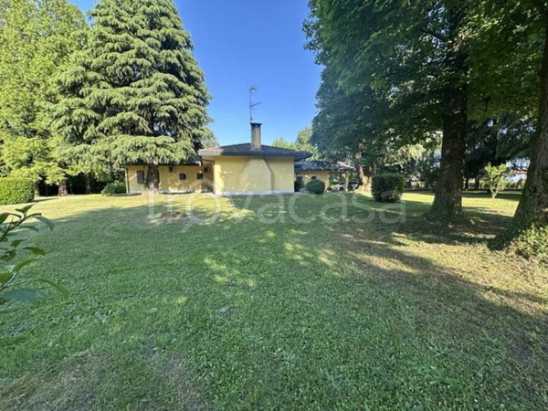 casa indipendente in vendita a Mira in zona Marano