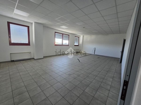 capannone in vendita a Mira