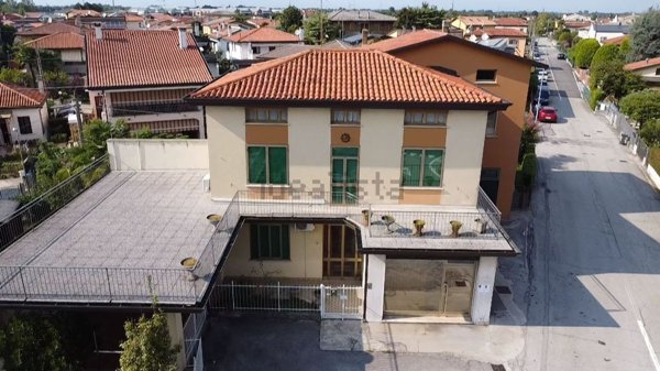 casa indipendente in vendita a Mira