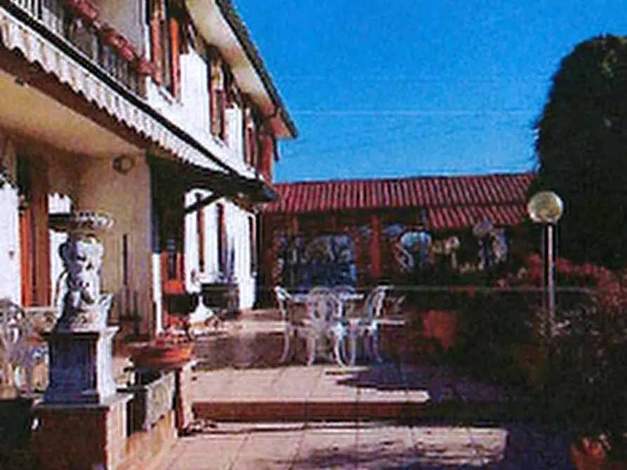 appartamento in vendita a Mira in zona Piazza Vecchia