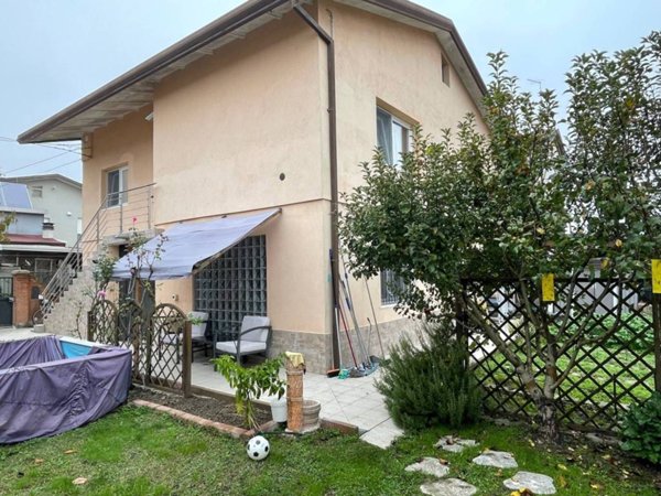 casa indipendente in vendita a Mira