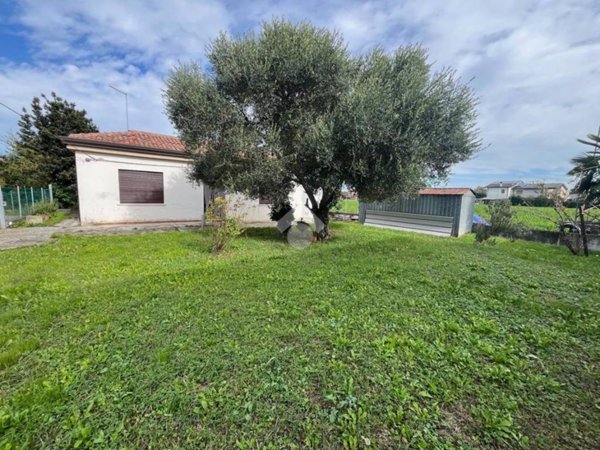 casa indipendente in vendita a Mira