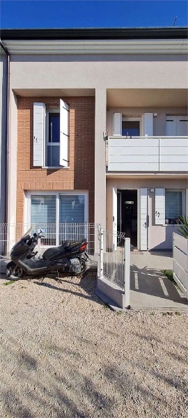 casa indipendente in vendita a Mira in zona Dogaletto