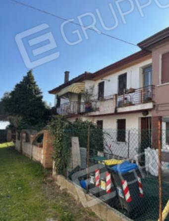 casa indipendente in vendita a Mira in zona Dogaletto